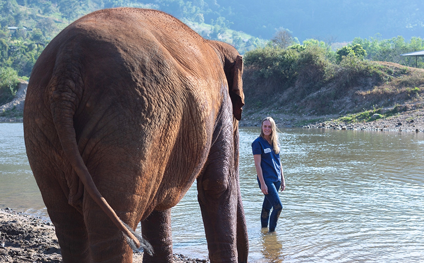 Chloe Buiting with elephant