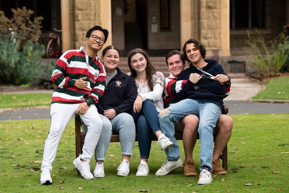 Small Group Campus Tours
