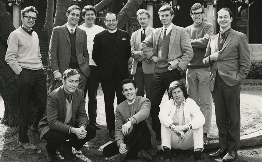 Barry Marshall with a group of Trinity College students