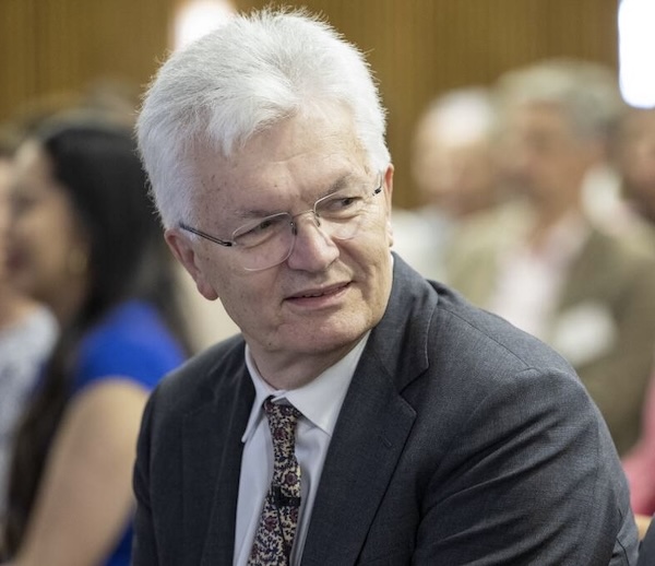 Professor Glyn Davis