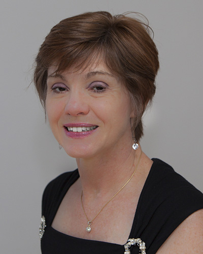 Gwenda Thomas